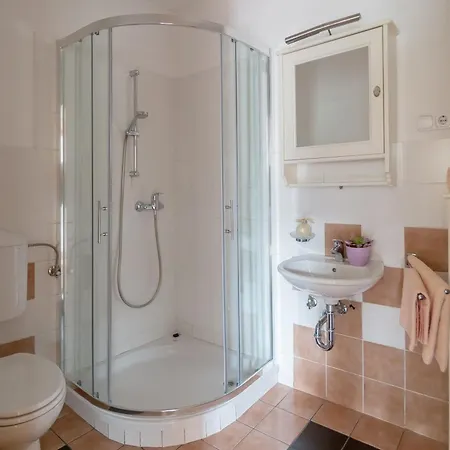 Valant Apartment *